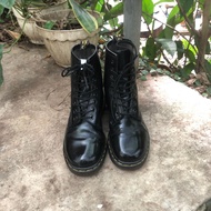 DR.MARTENS Dr. Martens 1460 Blacksmooth Size 38