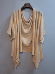 (清屋 Free Size) 美國 New York & Company 米色 菱形格子 輕棉 針織線衫外衣外套 披肩斗篷 beige diamond pattern silky cotton kni