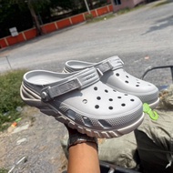 //Buy1 pair Free 4 Jibbitzs// Crocs Duet Max II Clog New Model # SizeM7---M11#Clog# รองเท้าแตะสวม รอ