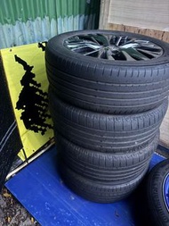 Toyota 原廠輪胎 235/50 R18