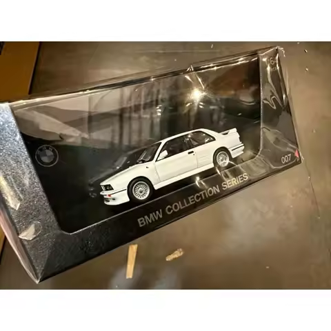BMW original 1:64 M3 3 Series 40th and 50th anniversary die-casting alloy car model collection souve