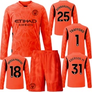 Goalkeeper uniform: No. 25 Donnarumma, No. 31 Ederson, No. 1 Trafford. Orange long-sleeved sports ou