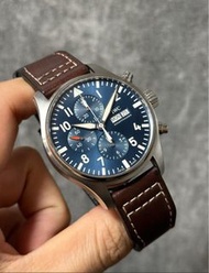 ✅🐝Full set 2020年-🫅「小王子」特別版✅  IWC 萬國飛行員系列PILOTS IW377714-飛行員計時腕錶「小王子」特別版🔵籃面-小秒針附掣停功能 -雙日歷功能 ✅實體交收🏠保證原