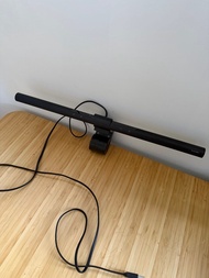 BenQ ScreenBar e-Reading 螢幕掛燈