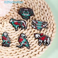 FORBETTER Halloween Lapel Pins, Punk Spooky Cartoon Animal Brooch, Gothic Alloy Exquisite Personalit