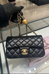 Chanel 20cm CF 黑色羊皮 金波 金球 經典手袋