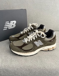 新店特惠New Balance NB 2002R 透氣 低幫休閒跑步鞋 男女同款 綠色