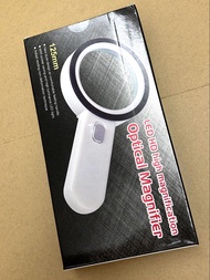 ✴️ 全新 高清 HD 光學放大鏡 Optical Magnifier 🌟升級 12 LED 燈 + 1 UV 燈🌟 多倍數放大 多用途 功能 大自然探索 觀察觀賞 植物昆蟲 爬蟲水族 鑽石水晶 珠寶