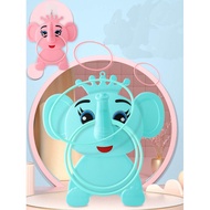 The game tossing ring into the elephant trunk, the ring to practice dexterity