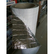 Terlaris Alumunium Peredam Panas Atap / Aluminium Foil Woven Single