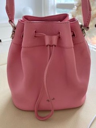 Agnes’b 粉紅水桶包