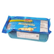 Galvani Mozzarella Block Cheese 2.27kg
