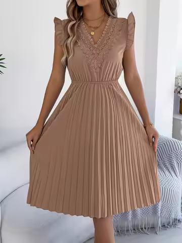 Spring Summer Casual V-Neck Dress Flying Sleeve Lace Patchwork Big Swing Pleated Dresses Women Fashi