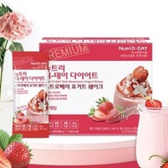 Nutri D-Day - 減肥代餐奶昔 (士多啤梨味) 25g x14包