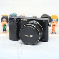 sony A6000 MEIKE 35MM F LENS/1.7 MIRRORLESS CAMERA -Likenew