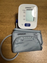 Omron HEM-7121 手臂式血壓計 Omron Automatic Blood pressure Monitor