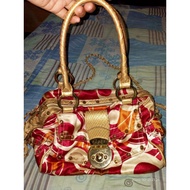 SLING BAG BRAND GUESS (COPY ORI)