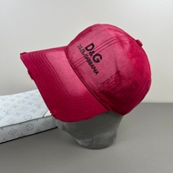 D & G666 Red Ripped Fashion Baseball Cap