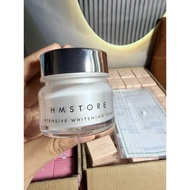 FACE WHITE PINK HM STORE