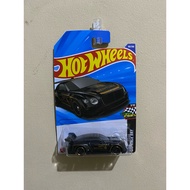 Hotwheels 2018 Bentley Continental GT3 Black Gold