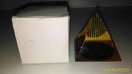 金剛般若波羅蜜多心經 玻璃金字塔 招財避邪開運 文鎮 擺飾 藝品