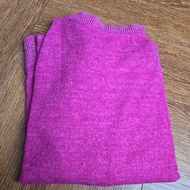 Sweater with fuchsia color, ld 120yah