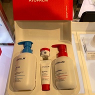 Aiduokang Children's Care Set Korea Direct Mail Baby Wash 2 in 1 0 Years Old Baby Red Genuine Direct