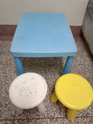 IKEA兒童桌+2椅