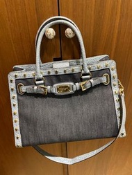 Michael Kors 丹寧鉚釘款 MK 手提肩背兩用包 通勤包 寬背帶