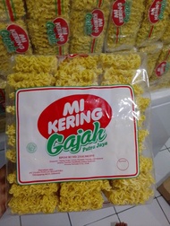 mie kering/mie telor isi 30 keping kenyal pelengkap seblak/masakan