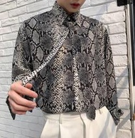 《TINO HOMME》2019春夏新款日韓版非主流英倫風OVERSIZE領帶領結蟒蛇紋圖案印花寬鬆長袖襯衫