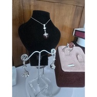 H0038, buatan tangan di Turki, bertatahkan perak 925 dengan set tiga keping batu Sultan, reka bentuk