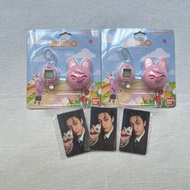 (現貨) Stray Kids SKZOO TAMAGOTCHI & CASE SET周邊 DWAEKKI ver. Straykids他媽哥池 電子寵物系列 | Straykids手燈應援棒小卡 S