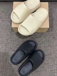🔝Adidas Originals Yeezy Slide 椰子拖鞋 瑪瑙黑/骨白 男女同款