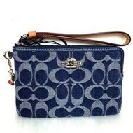 Coach 牛仔布Wristlet