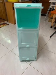 儲物膠箱