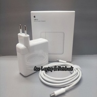 Charger/ Adaptor Macbook Pro 13 2016 2017 2018 2019 2020 Magsafe 61W Type C