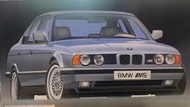 《模王》現貨 BMW M5 5系列 很像 E34 比例 1/24 組裝模型 需黏著+上色