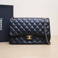 CHANEL CF口蓋包JUMBO30黑色羊皮19開金扣肩背包