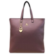 Polo Hill Three Piece Set