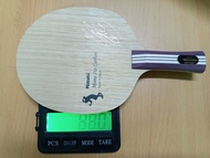 Nittaku
Mima Ito Carbon
FL 乒乓球拍