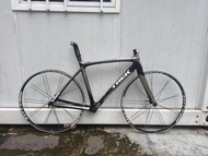 TREK Madone 5.2車架連輪組
