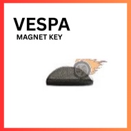 REMPIT Vespa Magnet Key Vespa