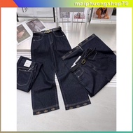 High-Waisted Straight Jeans with Embossed “alo” Hem – Best-selling Product, Beautifully Flattering!