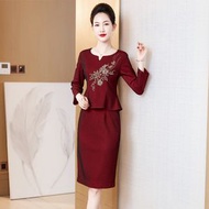 春秋新款婚宴禮服媽媽裝遮肚假兩件連身裙喜婆婆高貴時尚裙子