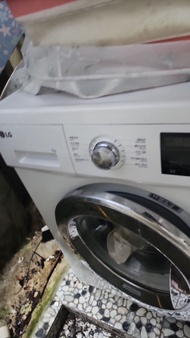 LG洗衣機2年7Kg自取