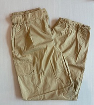 Uniqlo卡其色工裝褲