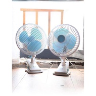 Clip on Electric Fan 10 Inch High Wind Force Oscillating Fan Compact Household Bedside 9 Inch Plug i