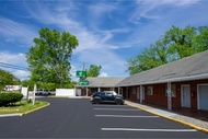 Economy 7 Inn Near Hampton University VA