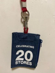 Gap 大中華20 stores 周年絕版牛仔布證件套連頸繩襟章